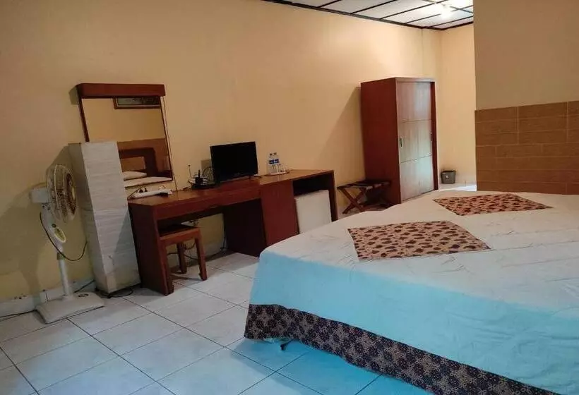 Fotos del hotel Villa Puri Royan:  5