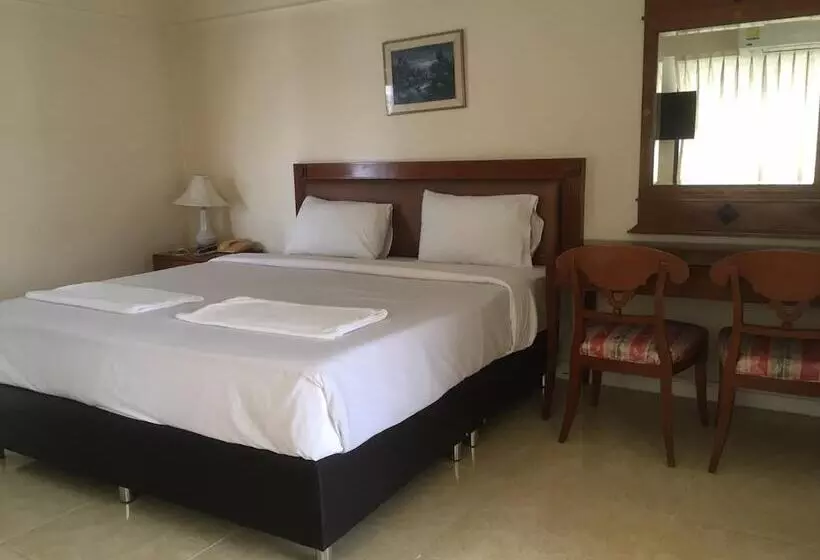 Fotos del hotel Jumbotel:  21