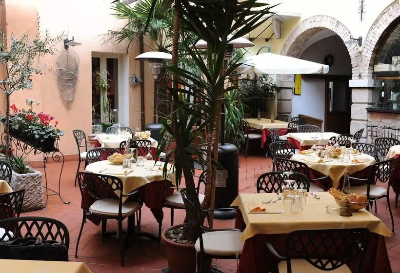 Fotos del hotel Alessi  Trattoria:  16