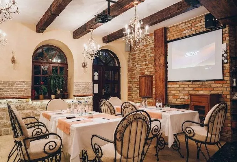 Eco Hotel Carrubba