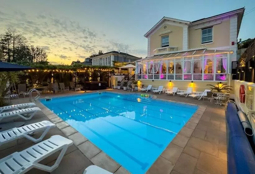 Fotos del hotel Riviera Lodge:  11