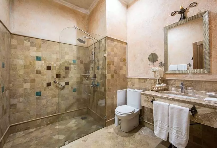 Fotos del hotel Caucasus:  19