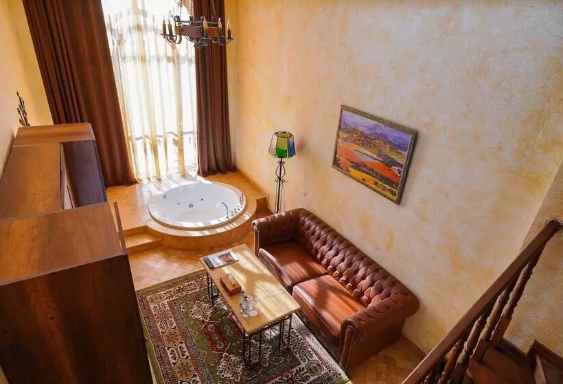 Fotos del hotel Caucasus:  21