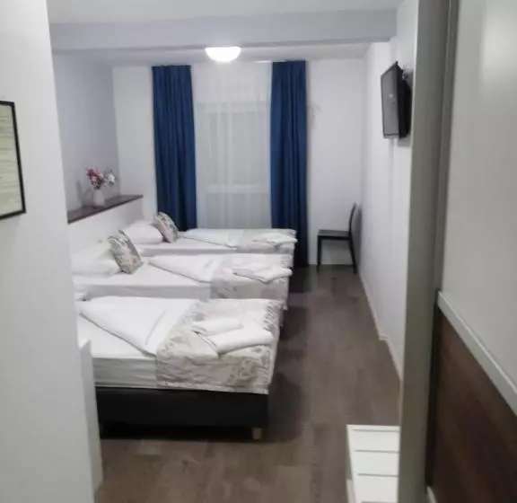 Fotos del hotel Dina:  14