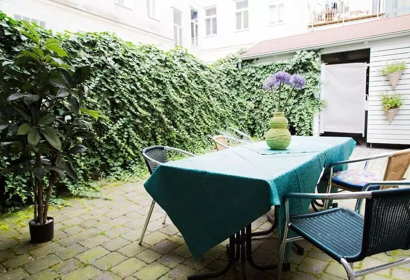 Fotos del hotel Odeon:  5