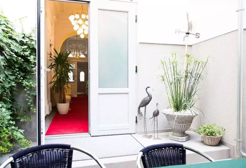 Fotos del hotel Odeon:  15