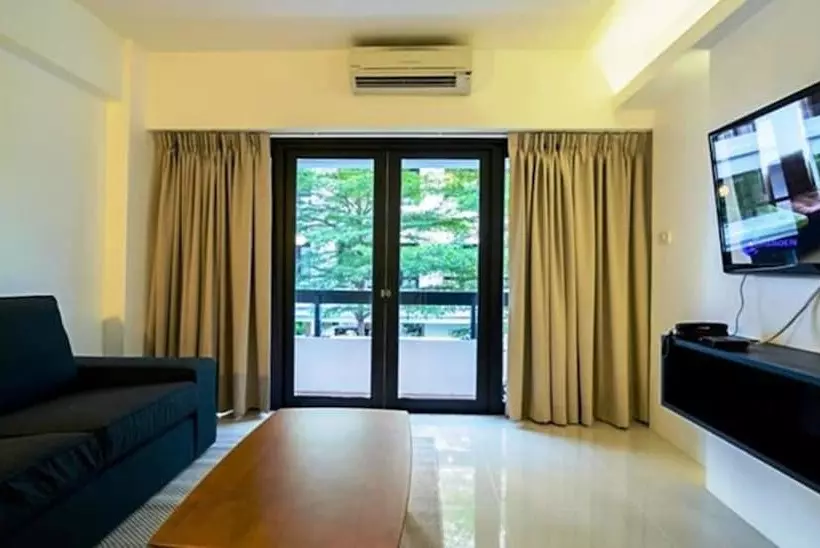 Fotos del hotel Uma Residence:  17