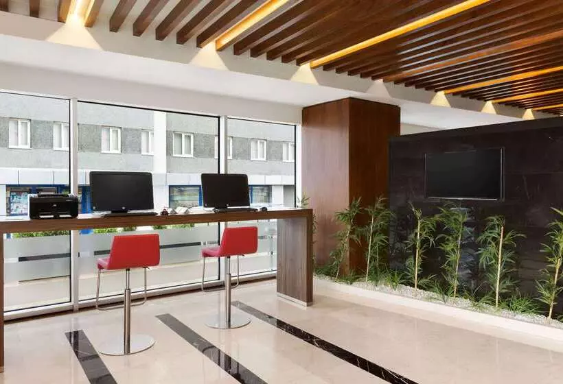 Fotos del hotel Ramada Encore Istanbul Kartal:  3