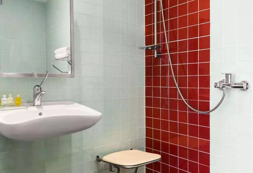 Fotos del hotel Ramada Encore Istanbul Kartal:  14