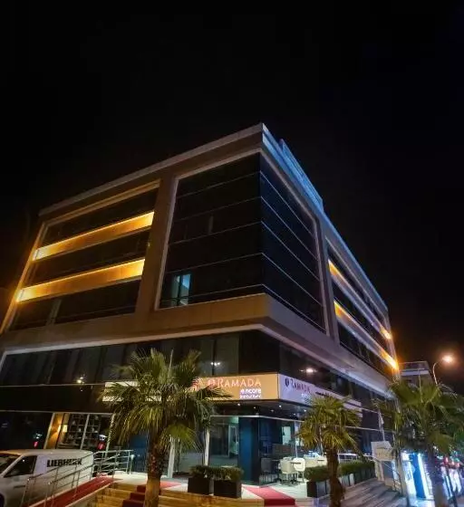 Ramada Encore Istanbul Kartal