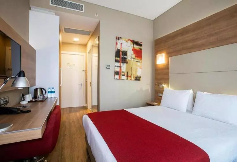 Fotos del hotel Ramada Encore Istanbul Kartal:  20