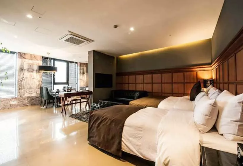 Fotos del hotel Sr  Sadang:  8