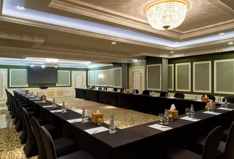 Fotos del hotel Warwick Doha:  6