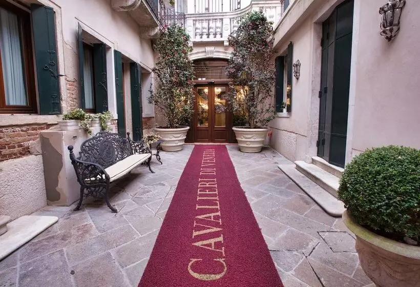 Fotos del hotel Ai Cavalieri Di Venezia:  16