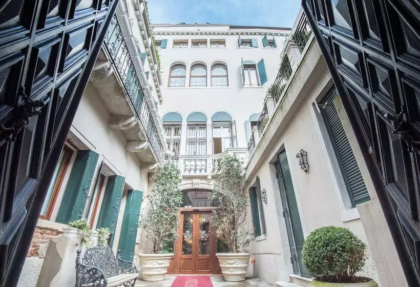 Fotos del hotel Ai Cavalieri Di Venezia:  6