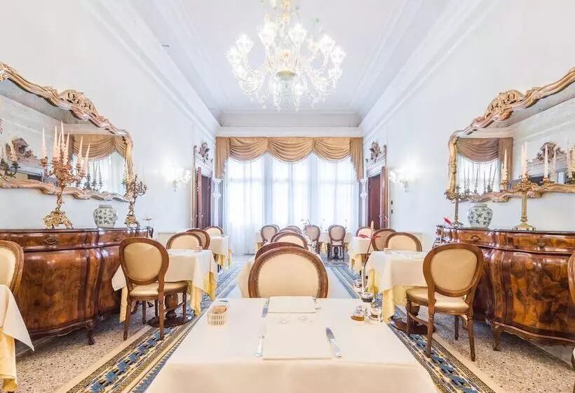 Fotos del hotel Ai Cavalieri Di Venezia:  8