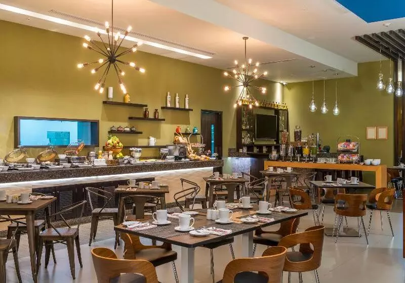 Fotos del hotel Four Points By Sheraton Cancun Centro:  3