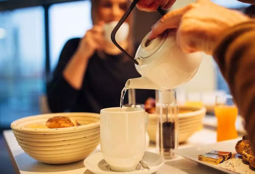 Fotos del hotel Harry S Home  & Apartments:  16