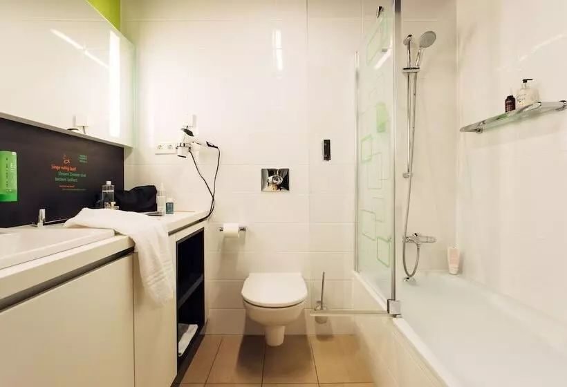 Fotos del hotel Harry S Home  & Apartments:  7