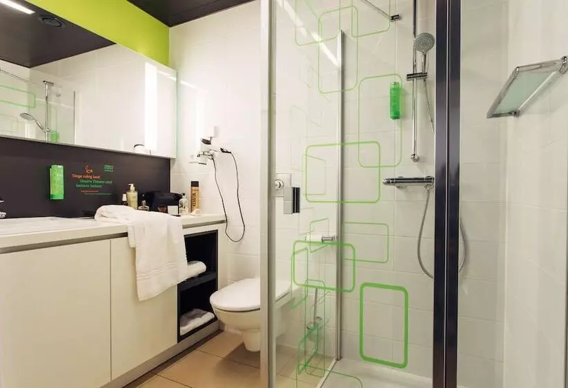 Fotos del hotel Harry S Home  & Apartments:  14