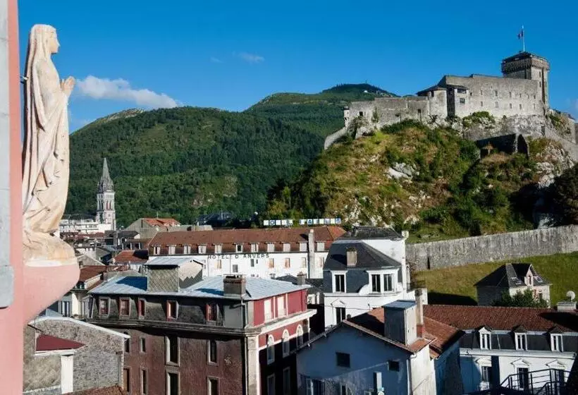 Fotos del hotel Hôtel La Source:  9