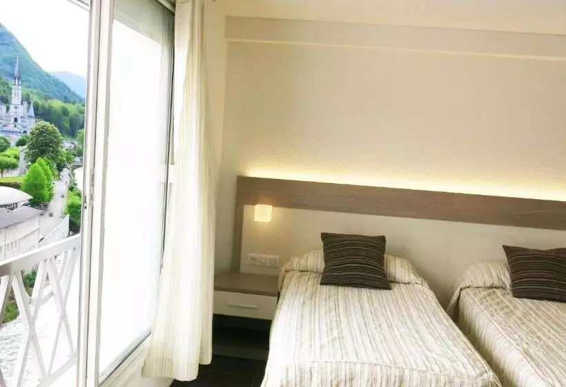 Fotos del hotel Hôtel La Source:  22