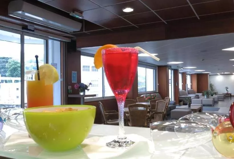 Fotos del hotel Hôtel La Source:  18