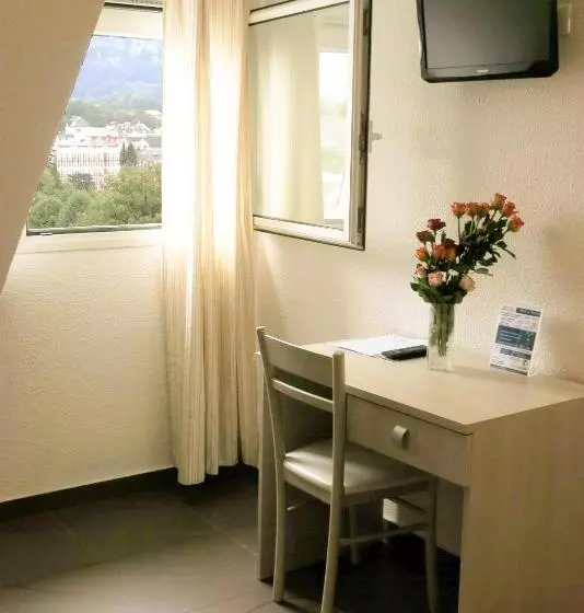 Fotos del hotel Hôtel La Source:  17