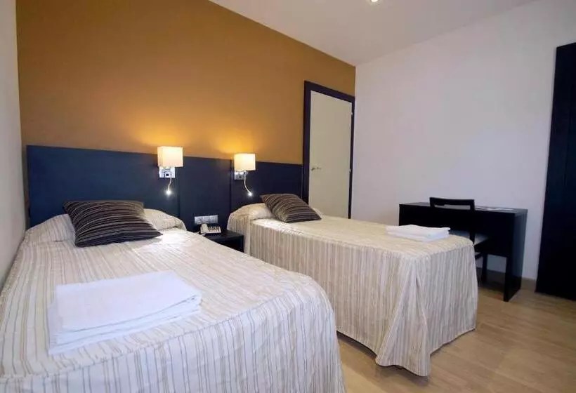 Fotos del hotel Hôtel La Source:  14