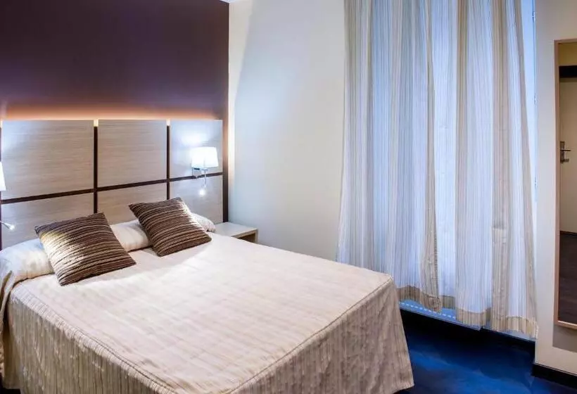 Fotos del hotel Hôtel La Source:  11