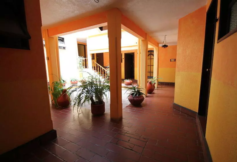 Fotos del hotel Plaza Santo Domingo:  2