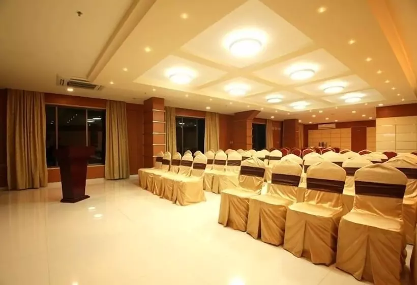 Fotos del hotel Treebo Tryst Metropolis Hyderabad:  15