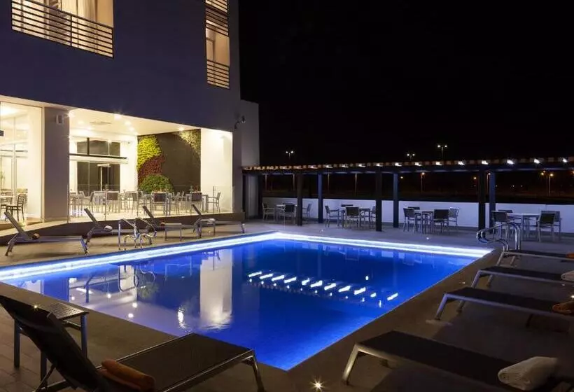 Fotos del hotel Yes Inn Nuevo Veracruz:  15