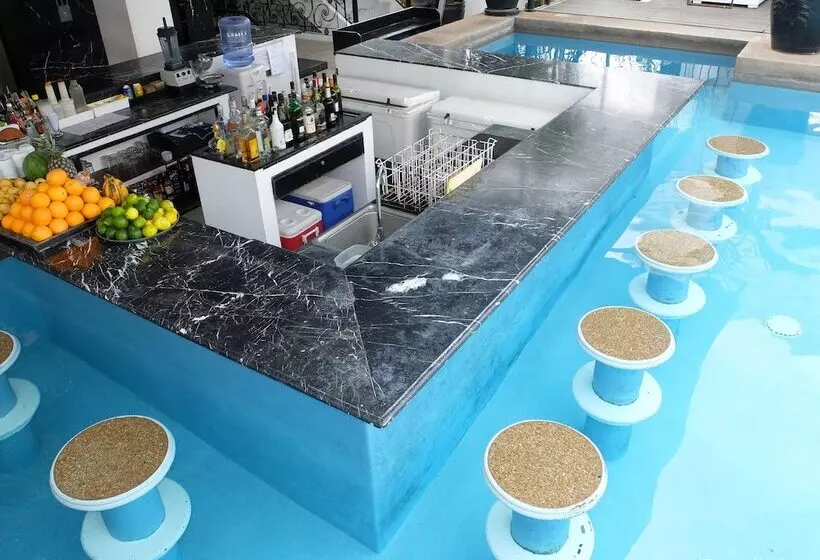 Fotos del hotel The Penthouse:  9