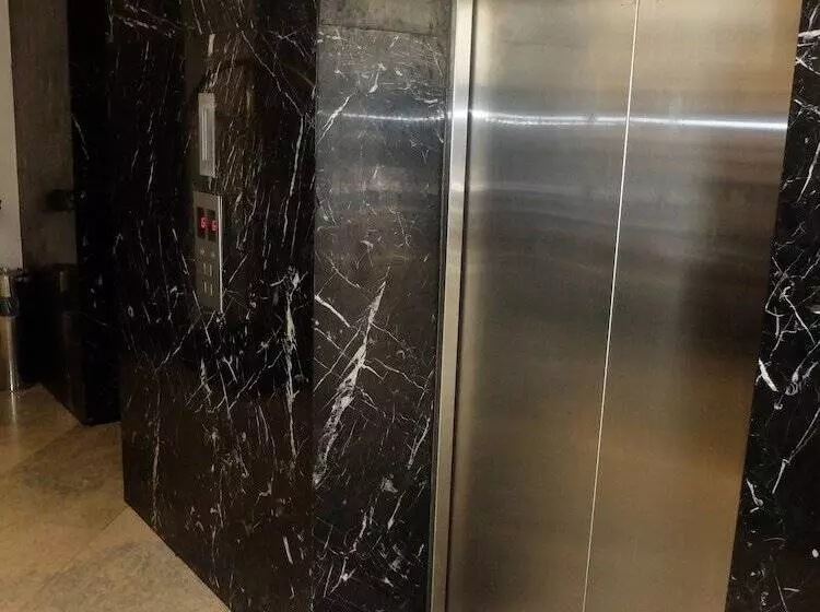 Fotos del hotel The Penthouse:  6