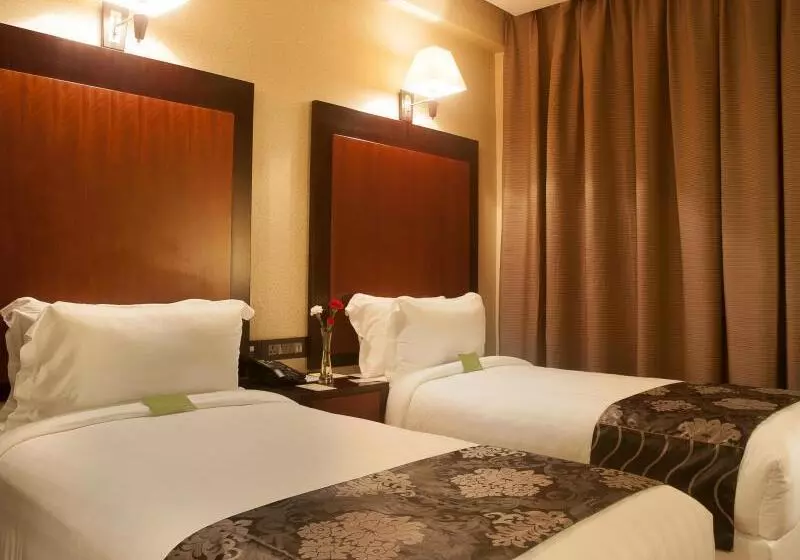 Park Avenue Hotel (near Us Consulate & Sankara Nethralaya Hospital)