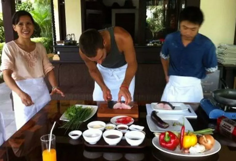 Fotos del hotel Villa Hoa Su  Frangipani Village Resort:  12