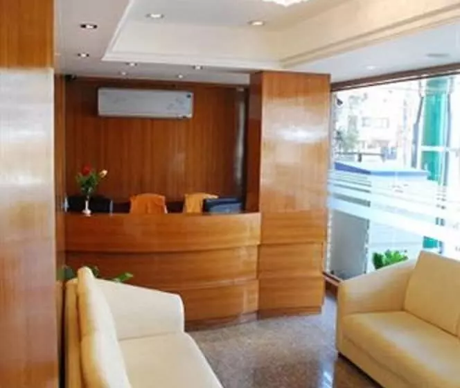 Fotos del hotel Capital O75673 Sri Krishna S Suites:  10