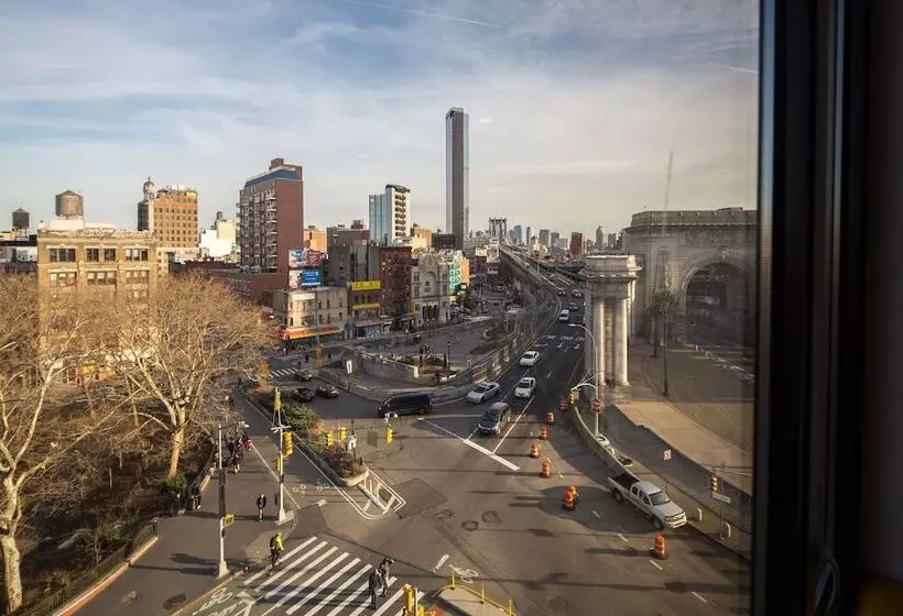 Fotos del hotel Leon Hotel Les:  9