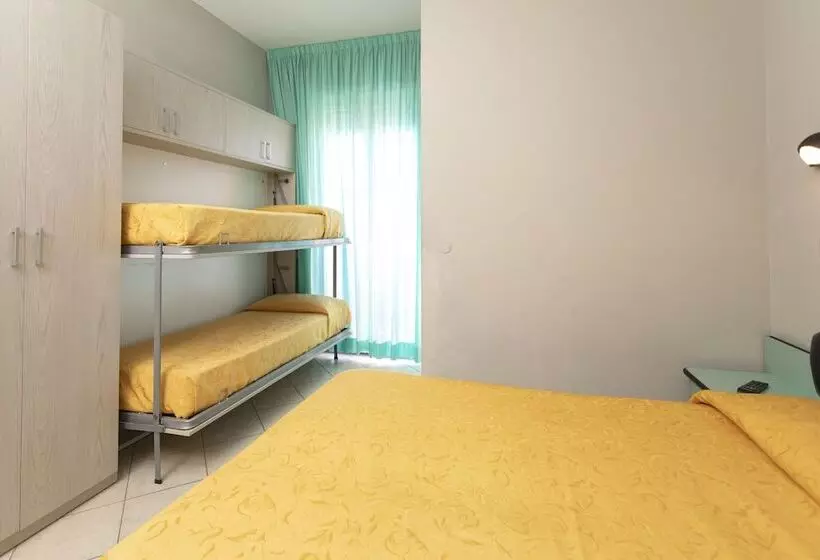 Fotos del hotel Mediterraneo:  14