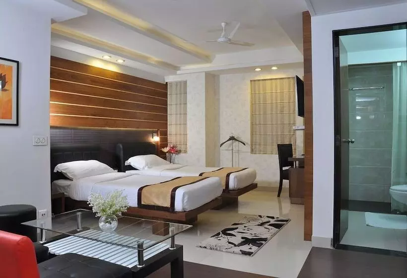 Fotos del hotel Niharika:  14