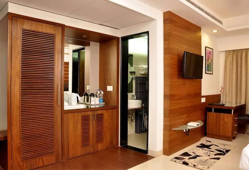 Fotos del hotel Niharika:  23