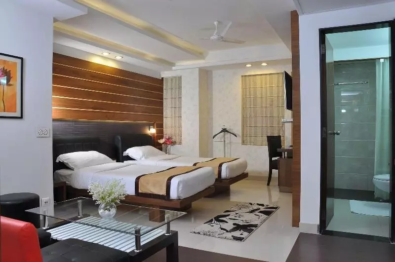 Fotos del hotel Niharika:  4
