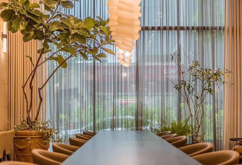 Fotos del hotel The Central Plaza:  7