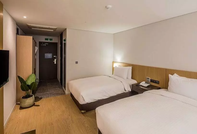 Fotos del hotel The Central Plaza:  11