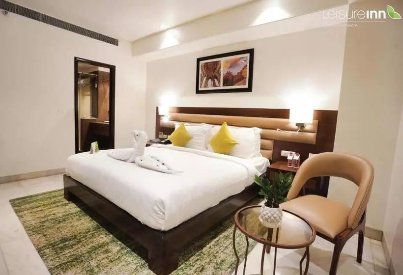 Fotos del hotel Leisure Inn Grand Chanakya:  13