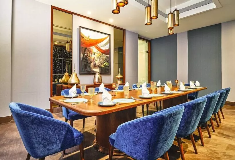 Fotos del hotel Aloft Ahmedabad Sg Road:  17