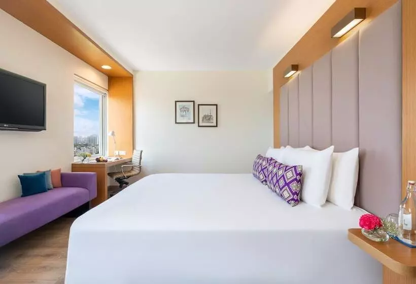 Fotos del hotel Aloft Ahmedabad Sg Road:  11