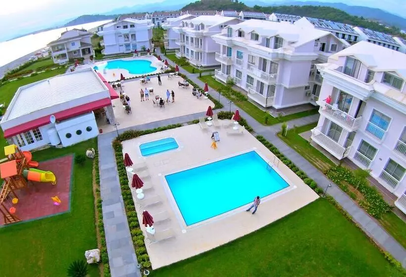 Fotos del hotel Daphne Residence:  20