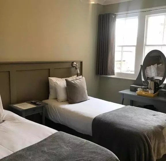 Fotos del hotel The Kings Arms:  2